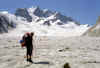 Rottalhorn a Jungfrau v pozad� (52279 bytes)