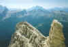 zleva Croda da Lago, Col Piombin, v�b�ek Ra Gusela (2595 m), Nuvolau (2575 m) (48797 bytes)